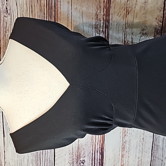 NEW i.e. PETITE BLACK LINED SLEEVELESS CICKTAIL DRESS - Picture 3 of 13